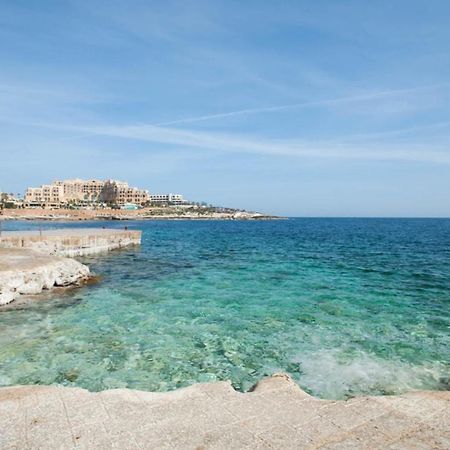 Hotel Shoreline Сент Джулианс Экстерьер фото